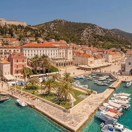 San Francis Apartment *